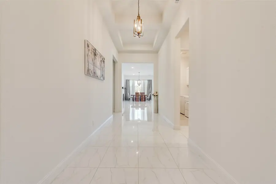 4713 Valley Peak Cove, Justin Roanoke, TX 76262 - #2