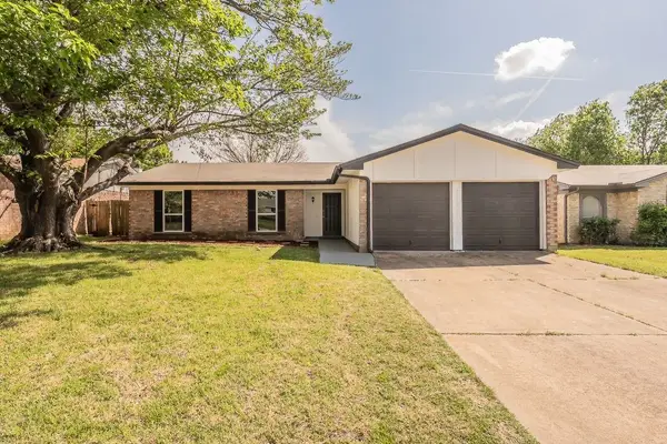 228 Blair Lane, Arlington, TX 76014