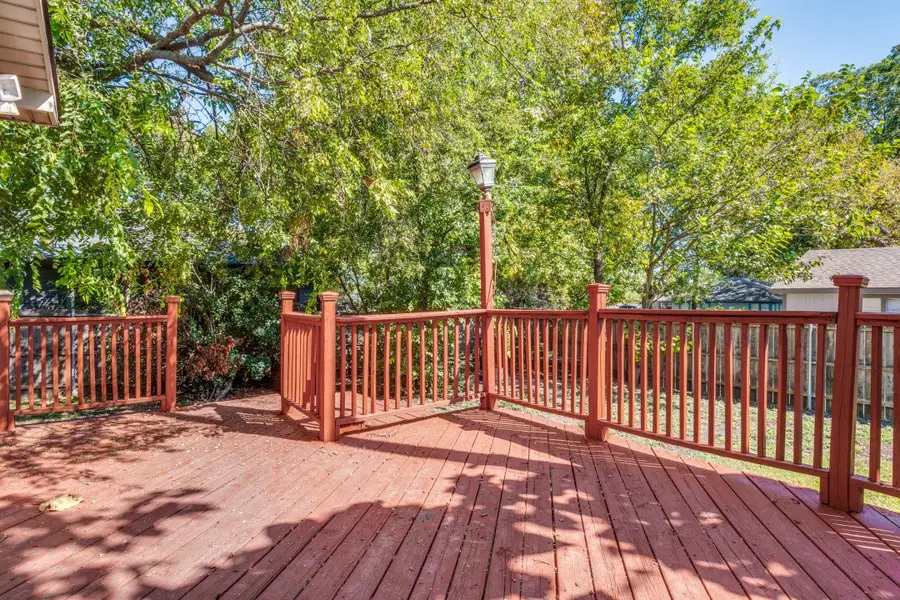 721 Wa Denton Drive, Van Alstyne, TX 75495 - #2