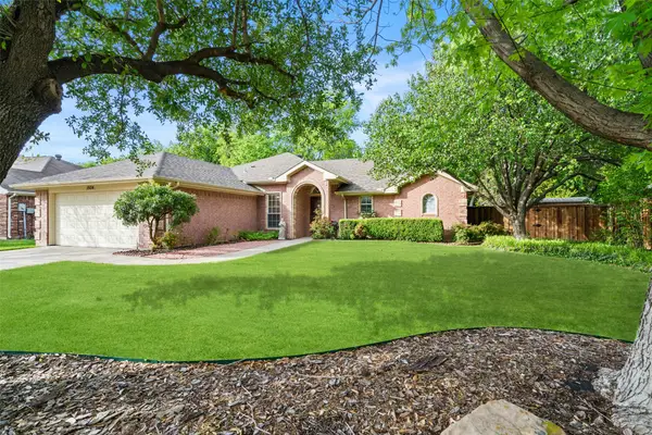 1504 Manten Boulevard, Denton, TX 76208