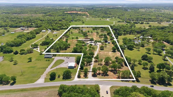 10642 Fm 902, Collinsville, TX 76233