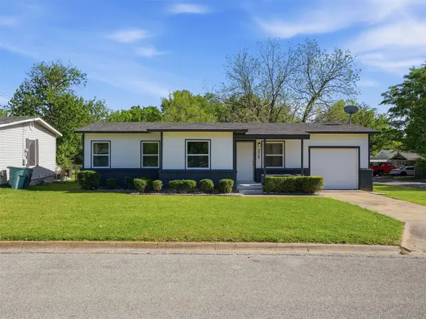 328 W Burton Street, Sherman, TX 75092