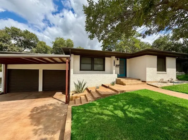 6116 Sharon Road, Fort Worth, TX 76116
