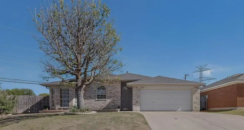 10604 Cobblestone Drive, Benbrook, TX 76126 - #2