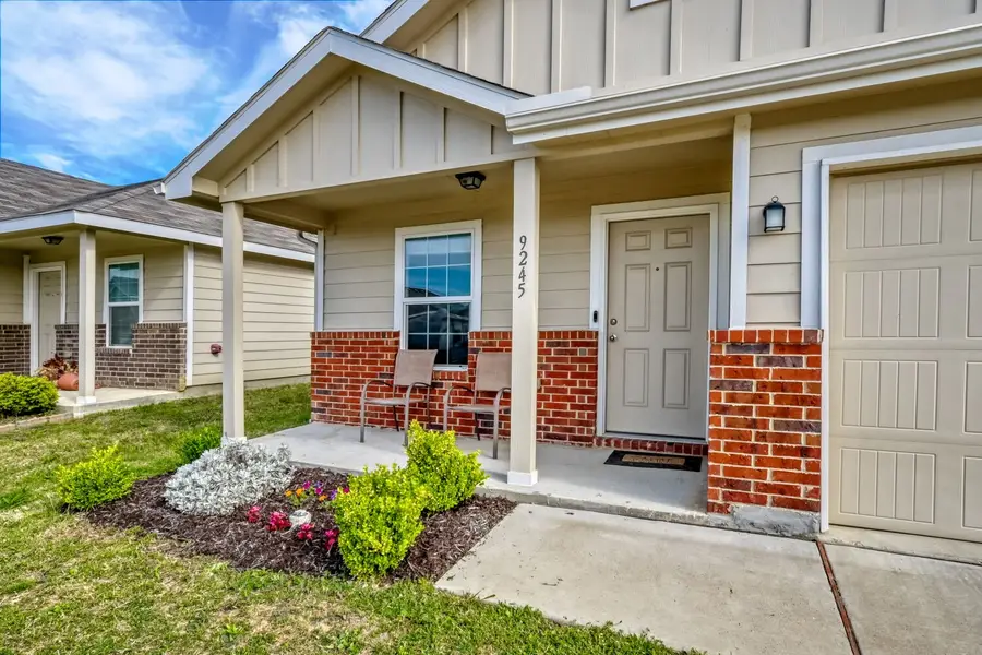 9245 Summerlee Street, Dallas, TX 75227 - #2