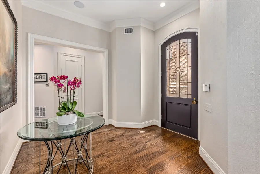 31 Stonecourt Drive, Dallas, TX 75225 - #2