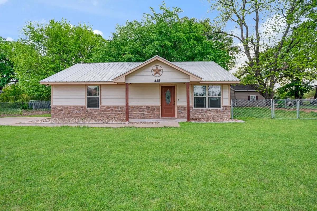 525 19th Street Nw, Paris, TX 75460 - #1