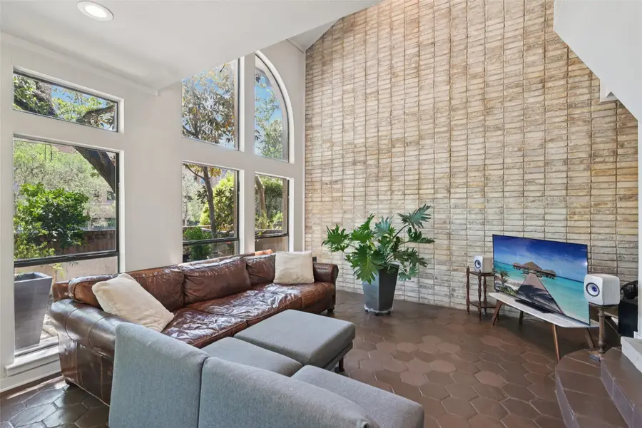 3801 Gilbert Avenue #A, Dallas, TX 75219 - #2