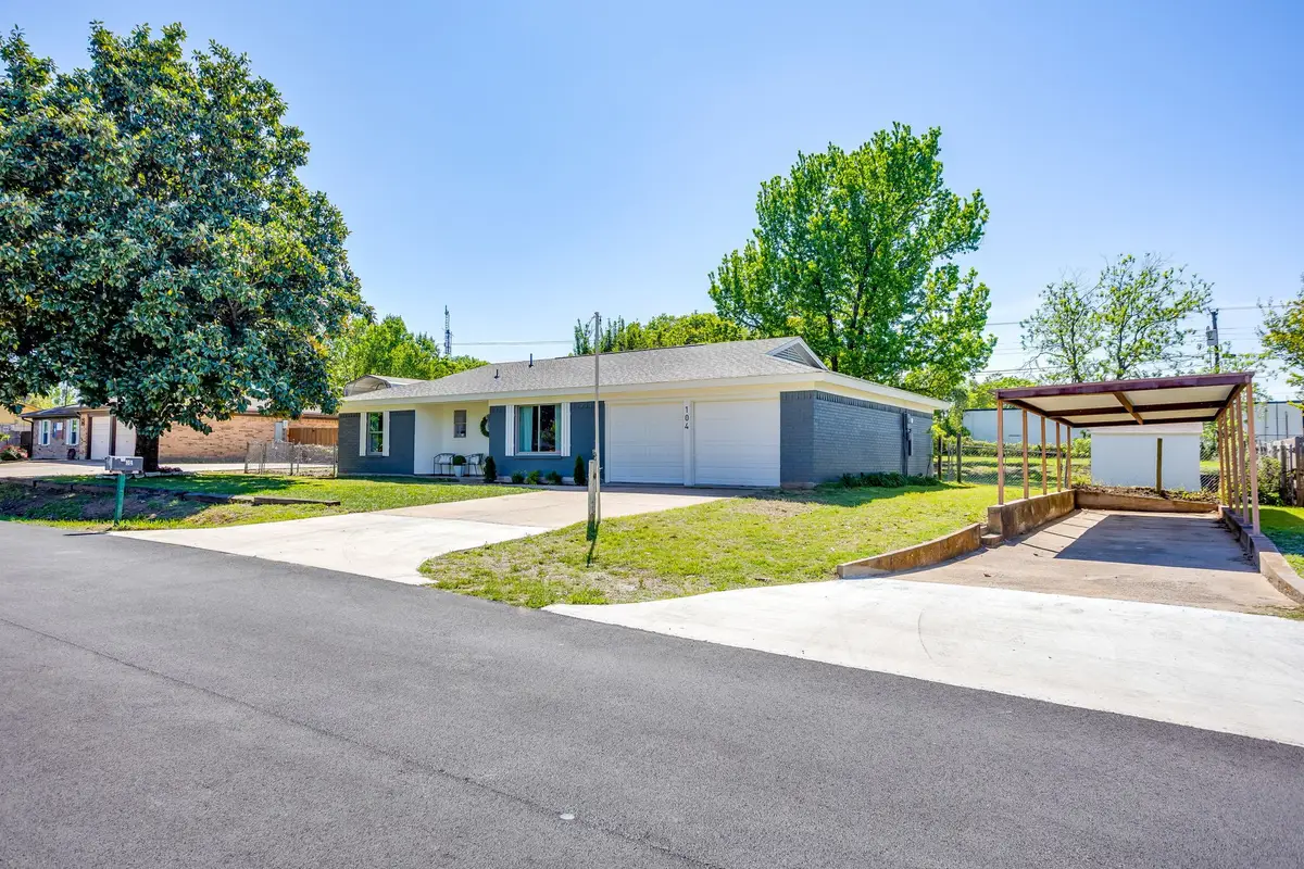 104 Thomas Street, Joshua, TX 76058 - #1