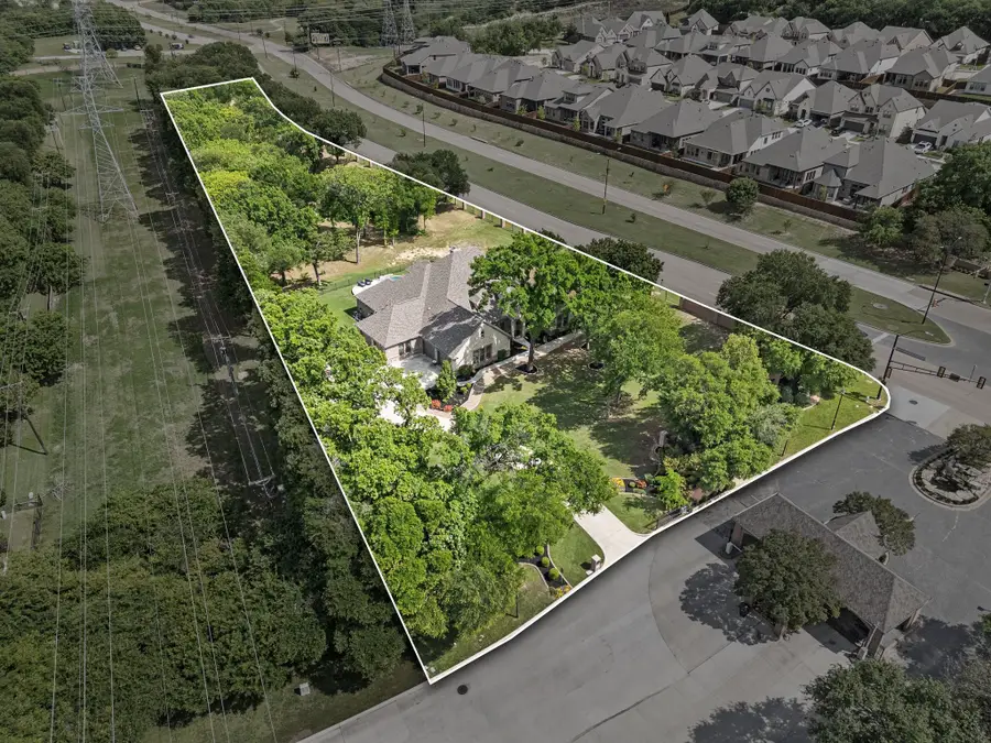 120 Riverbend Estates Drive, Fort Worth, TX 76112 - #3