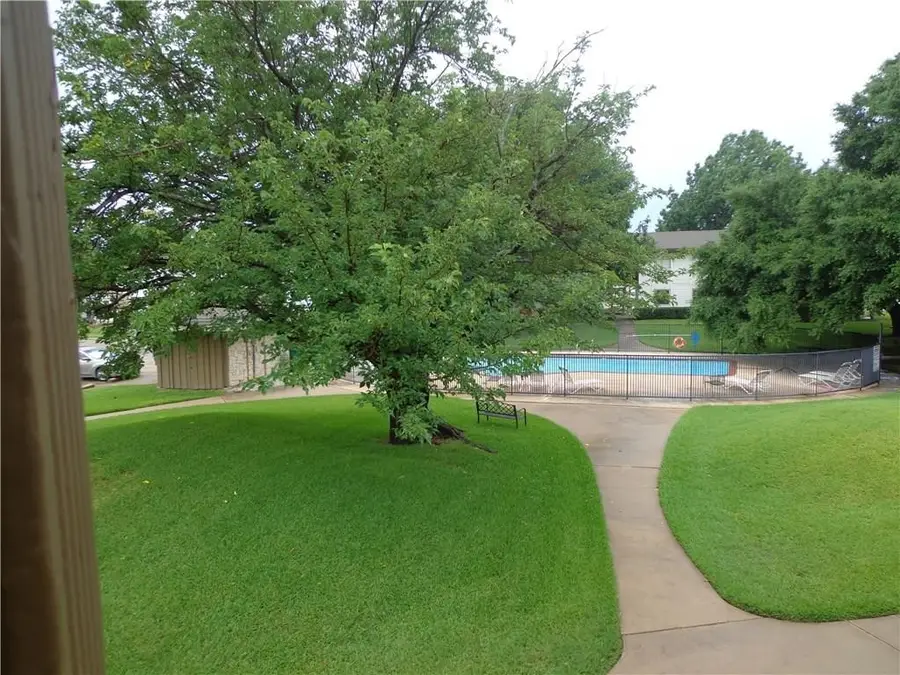 112 Harbor Drive #212, Runaway Bay, TX 76426 - #2