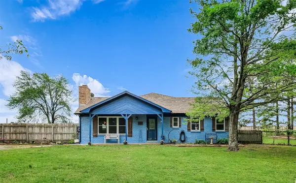 266 Locust Road, Pottsboro, TX 75076