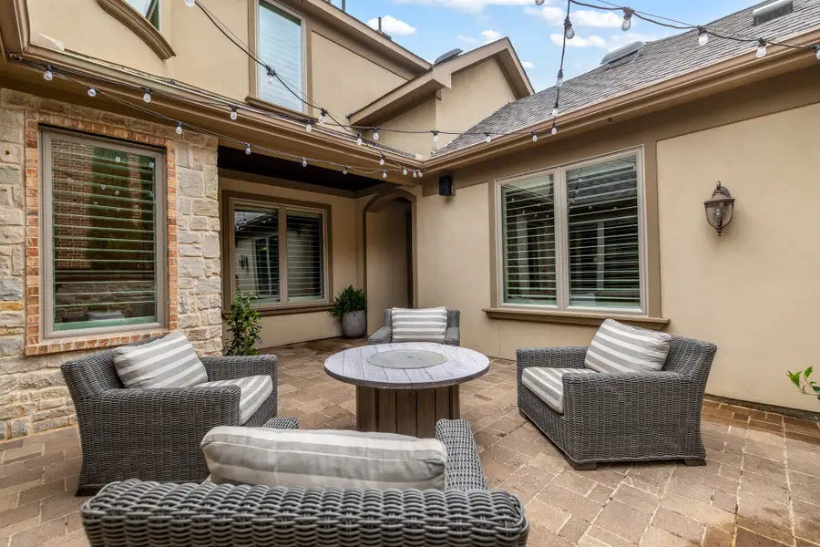 1245 Blue Lake Boulevard, Arlington, TX 76005 - #2