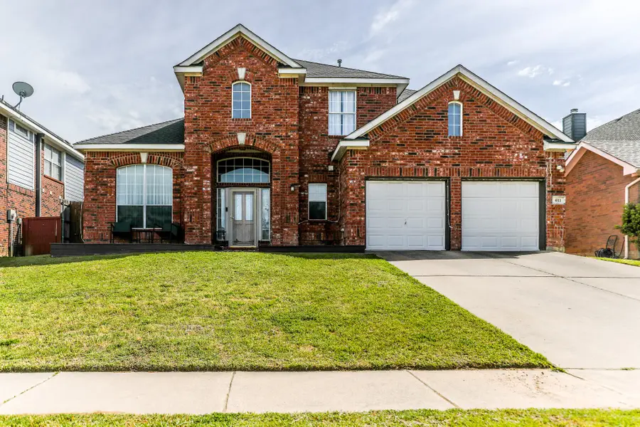 611 Laura Lane, Grand Prairie, TX 75052 - #2