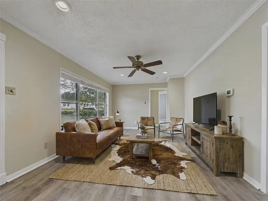 2310 Ridgewood Street, Irving, TX 75062 - #3