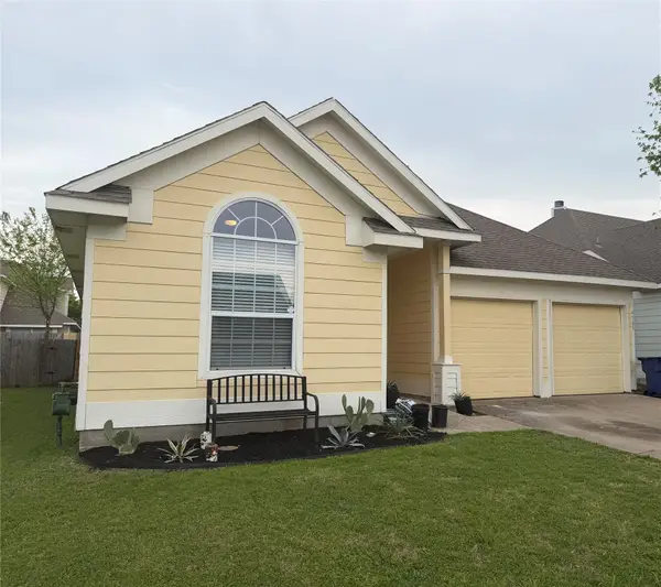 9705 Hedge Bell Drive, McKinney, TX 75072