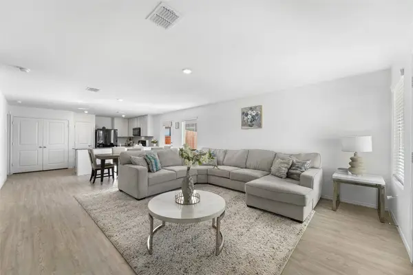 1905 Wild Orchard Lane, Crandall, TX 75114