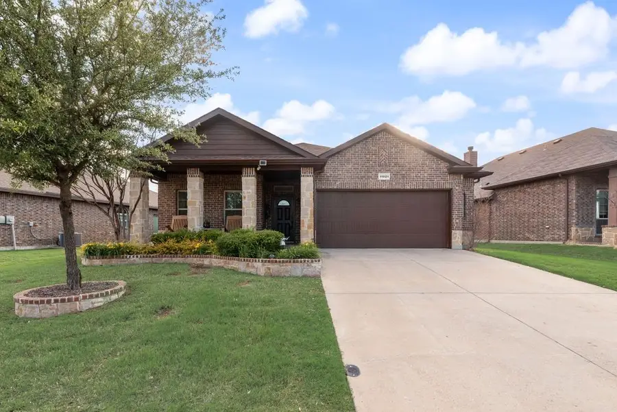 11021 Erinmoor Trail, Fort Worth, TX 76052 - #2