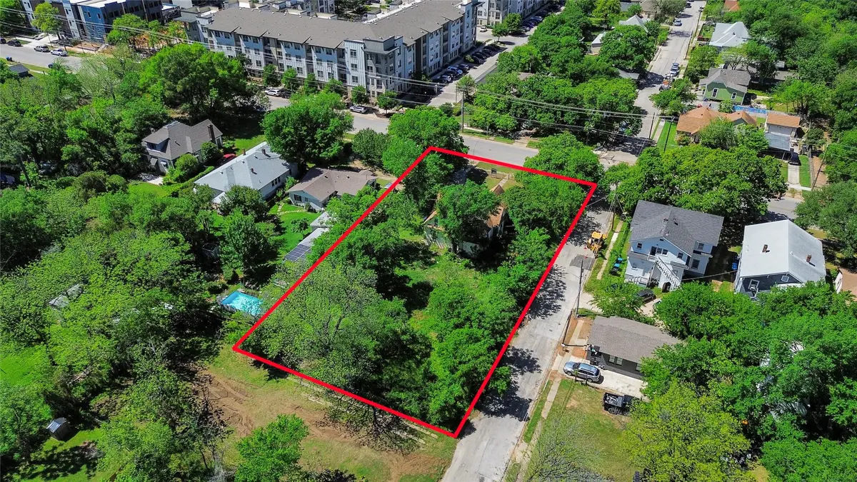 930 Samuels Avenue, Fort Worth, TX 76102 - #1