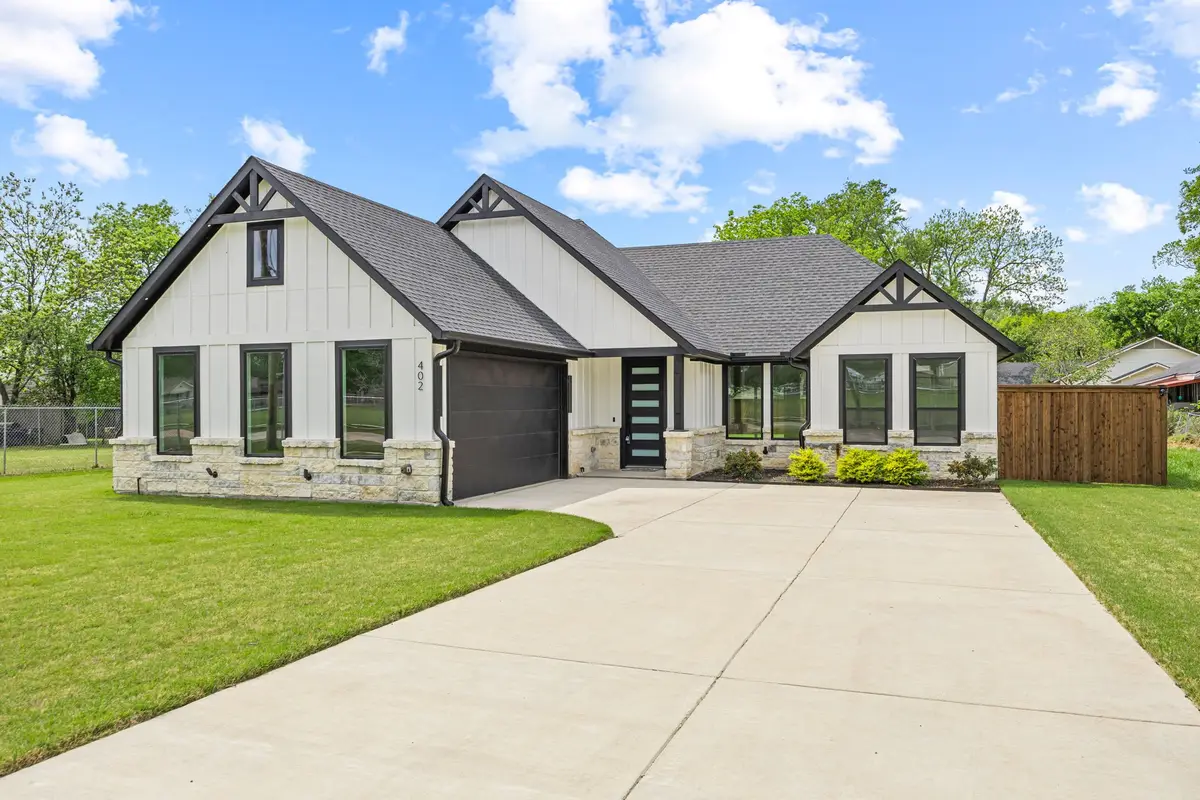 402 S Humphrey Avenue, Kerens, TX 75144 - #1