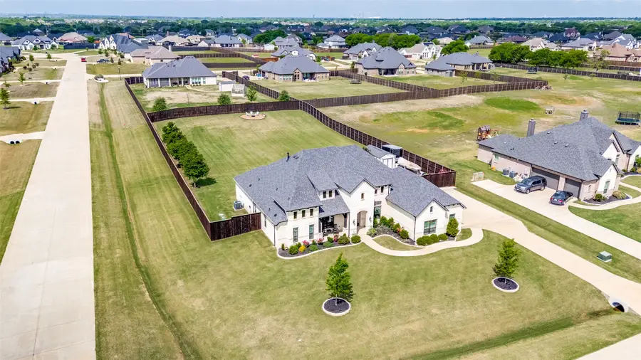 851 Horseshoe Meadows Drive, Waxahachie, TX 75167 - #3