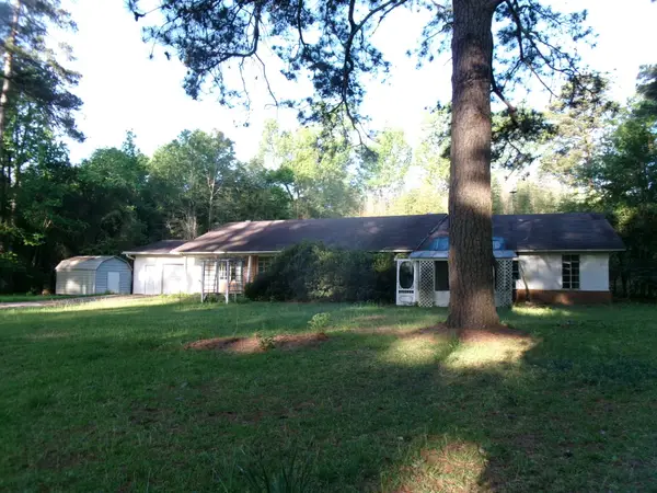 5210 S Lakeshore Drive, Shreveport, LA 71109