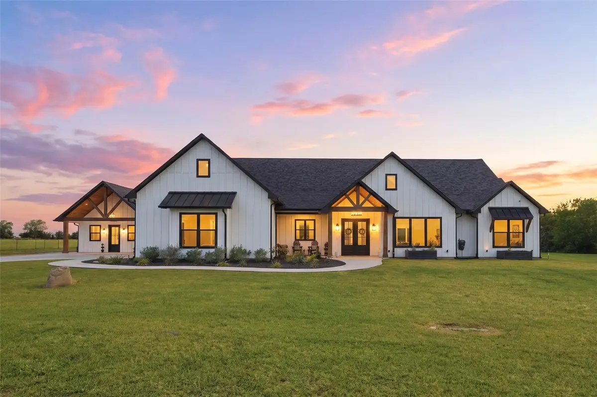 1726 County Road 1255, Savoy, TX 75479 - #1