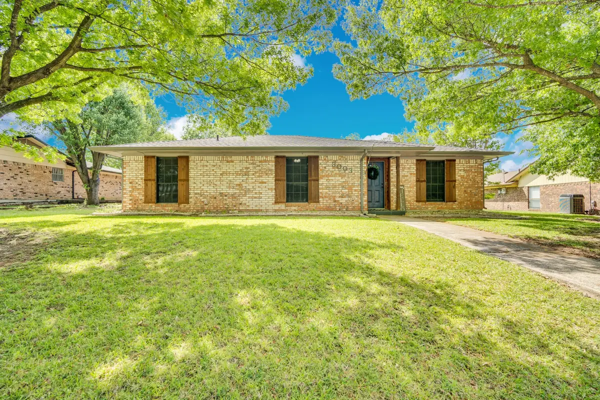 3003 Linda Drive, Ennis, TX 75119 - #1