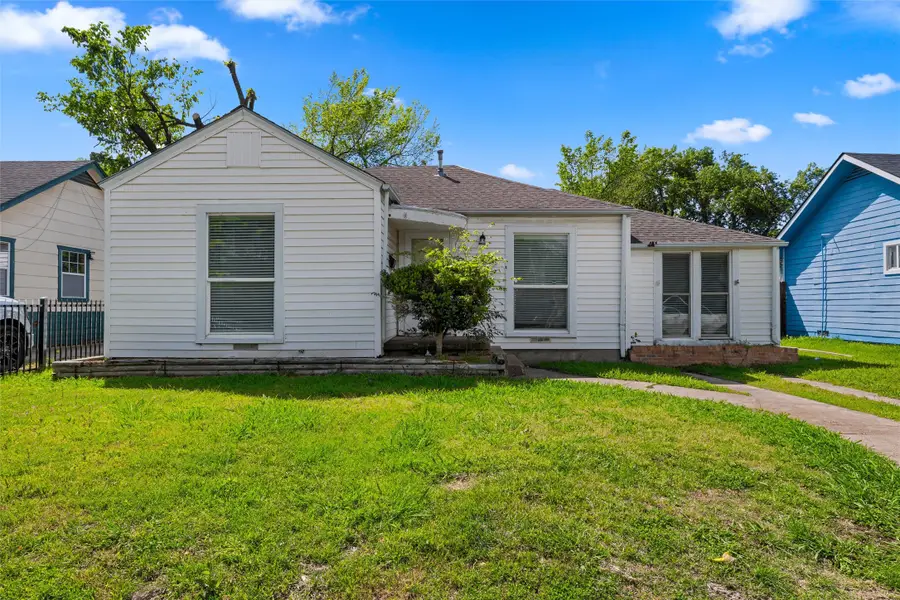 317 12th Street, Grand Prairie, TX 75051 - #2