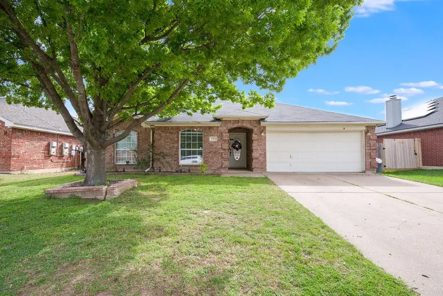 943 Morgan Drive, Burleson, TX 76028 - #2