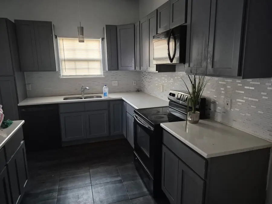 2815 Avenue E, Fort Worth, TX 76105 - #2