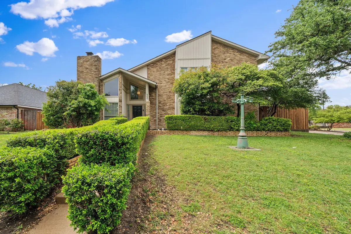 900 Mount Vernon Drive, Richardson, TX 75081 - #1