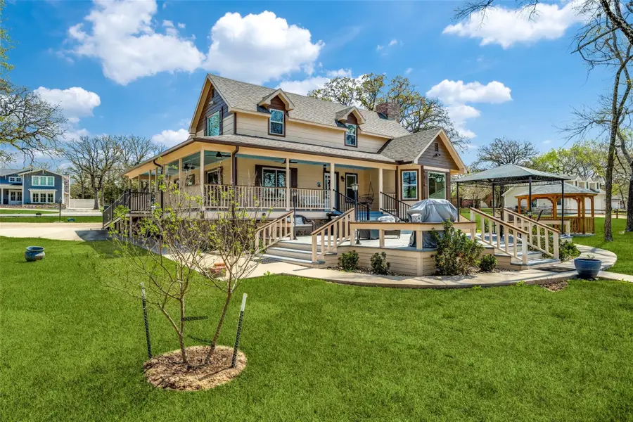 810 Kiowa Drive E, Lake Kiowa, TX 76240 - #2