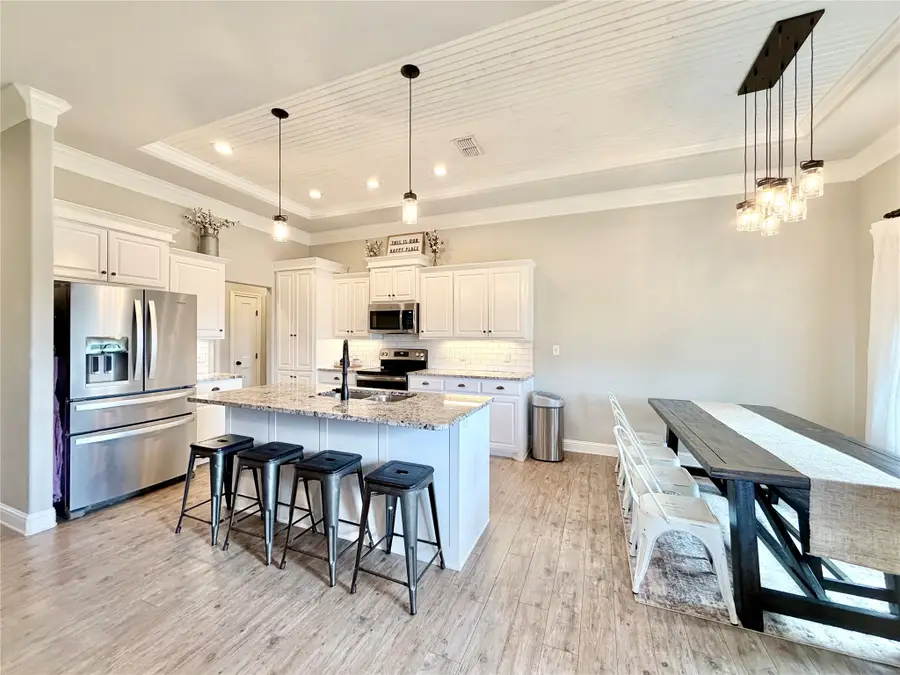 7501 Olive Grove Avenue, Abilene, TX 79606 - #3