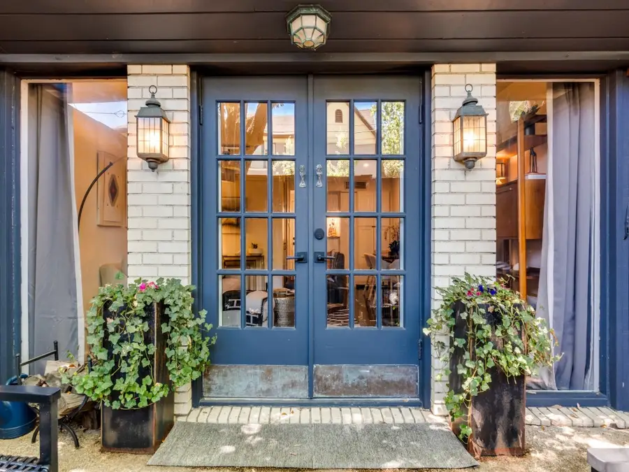 3639 Hawthorne Avenue, Dallas, TX 75219 - #2