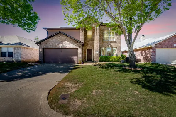 4816 Sleepy Ridge Circle, Fort Worth, TX 76133