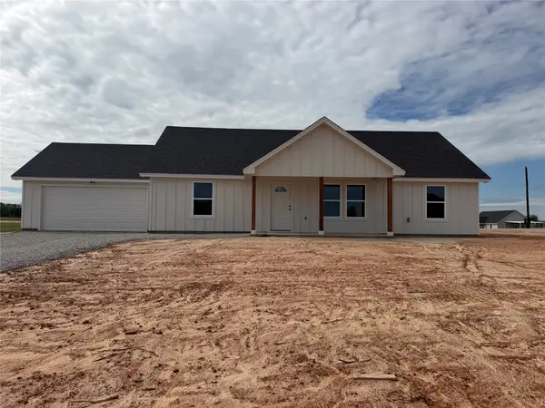 2990 Knob Road, Springtown, TX 76082