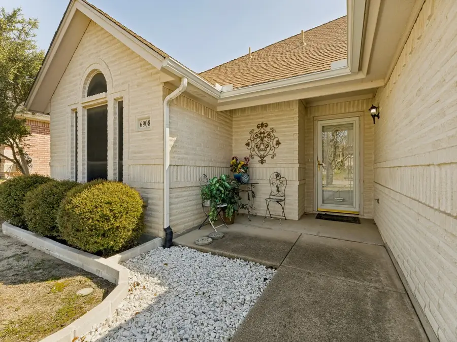 6908 Cheatham Drive, Watauga, TX 76148 - #2