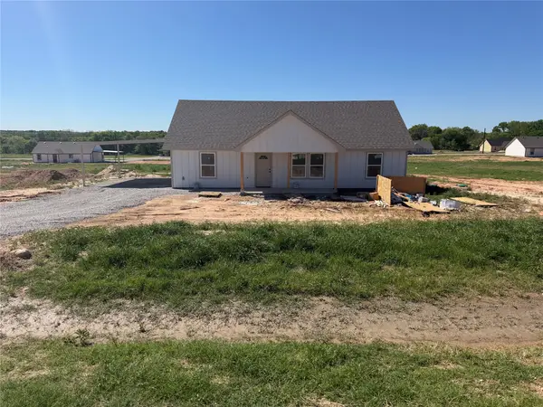 312 Myers Drive, Springtown, TX 76082