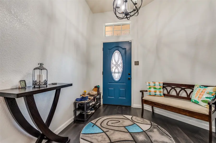 805 E Huitt Lane, Euless, TX 76040 - #3