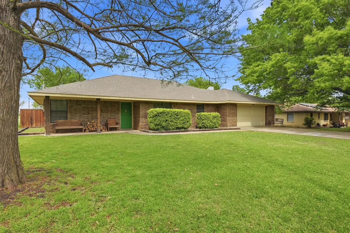 201 N Brown Street, Tom Bean, TX 75489 - #1