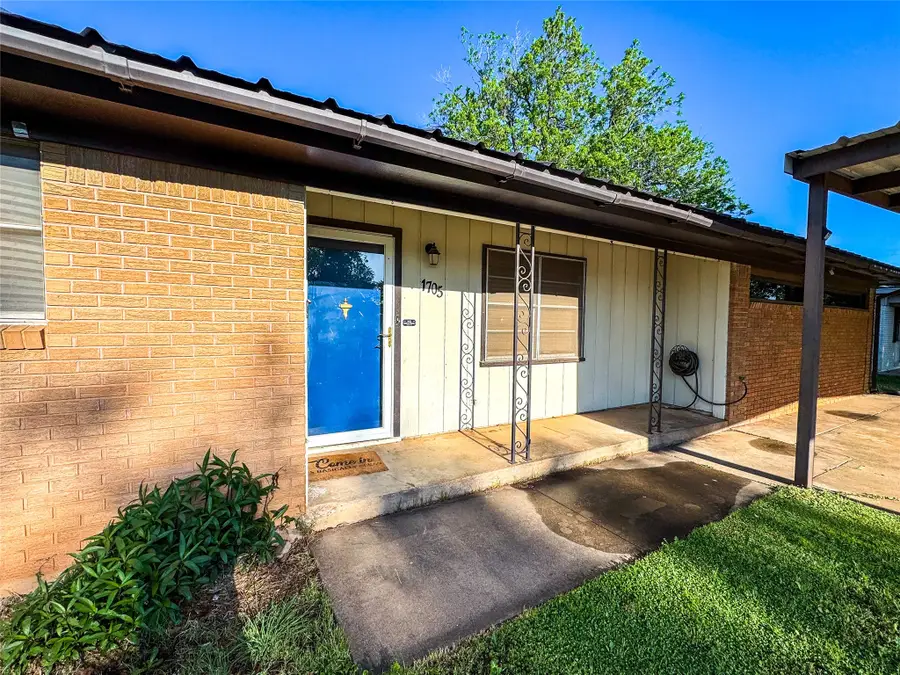 1705 N Avenue G, Haskell, TX 79521 - #2