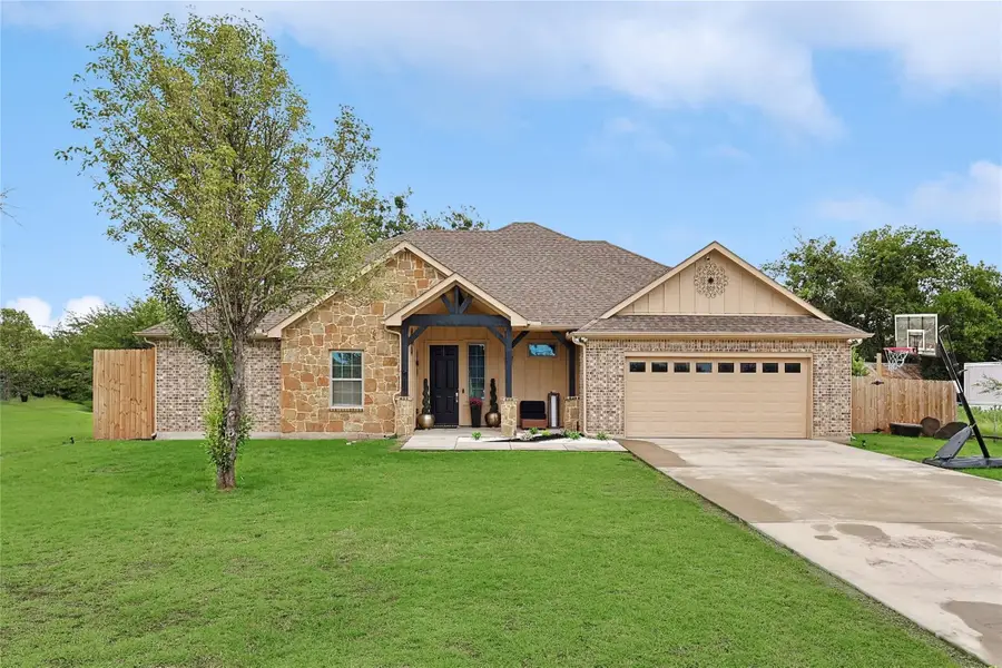 342 W Huffman Street, Krum, TX 76249 - #2