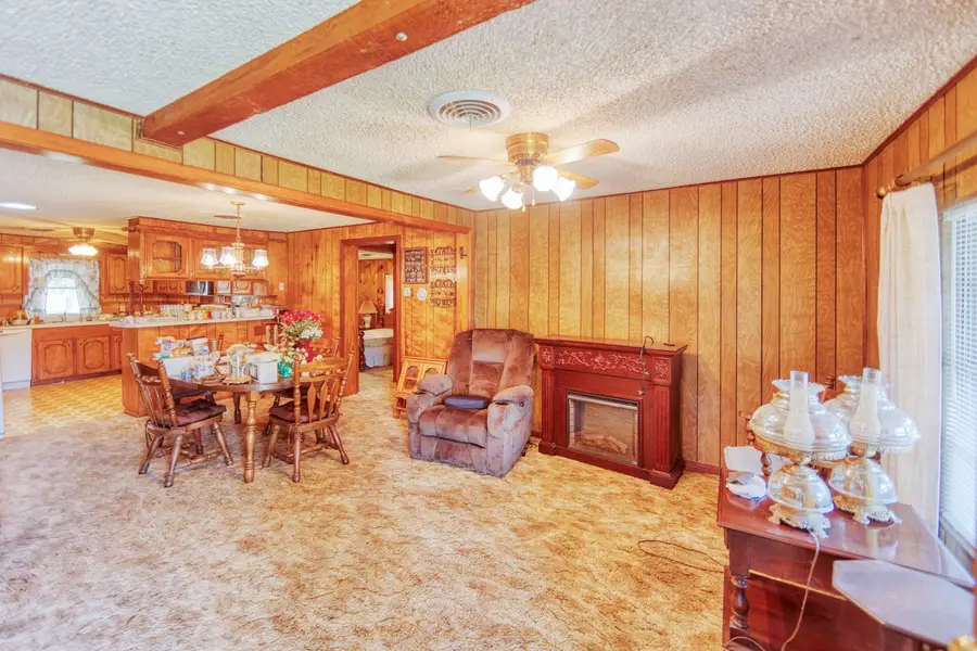 700 S Washington Street, Pilot Point, TX 76258 - #3