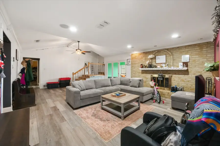 802 Crest Oak Court, Arlington, TX 76012 - #3