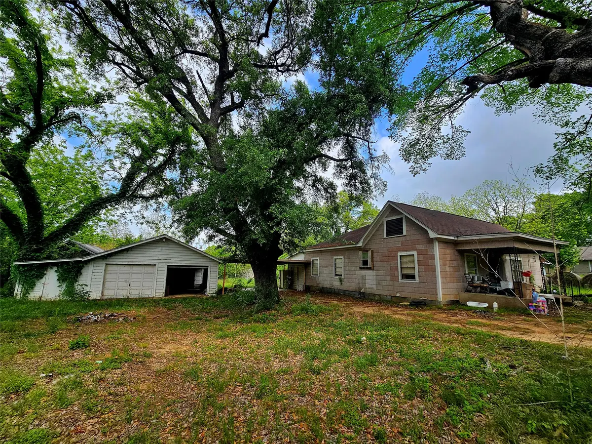 200 Jay Street, Trinidad, TX 75163 - #1