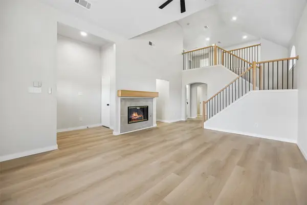 6207 Gray Wolf Trail, Dallas, TX 75252