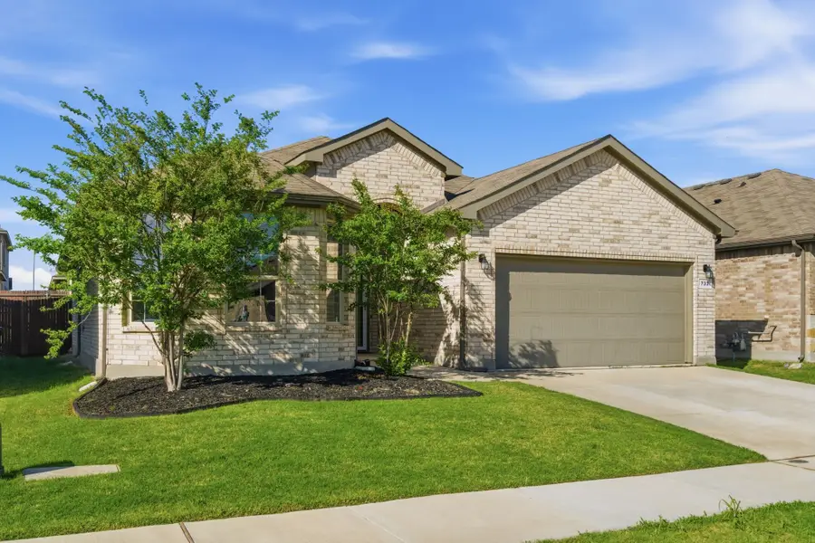 733 Wilmott Terrace, Justin Roanoke, TX 76247 - #2