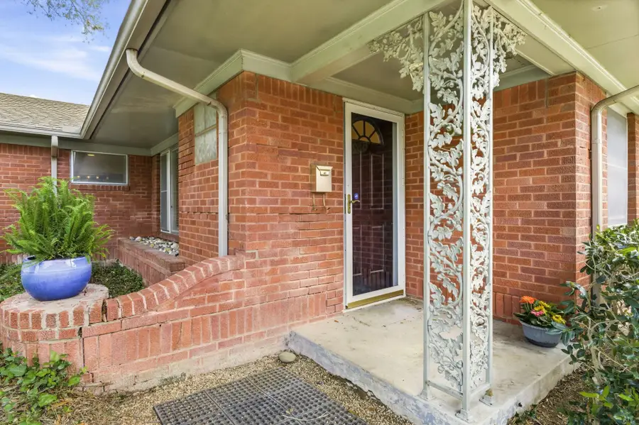 6524 Ravendale Lane, Dallas, TX 75214 - #2