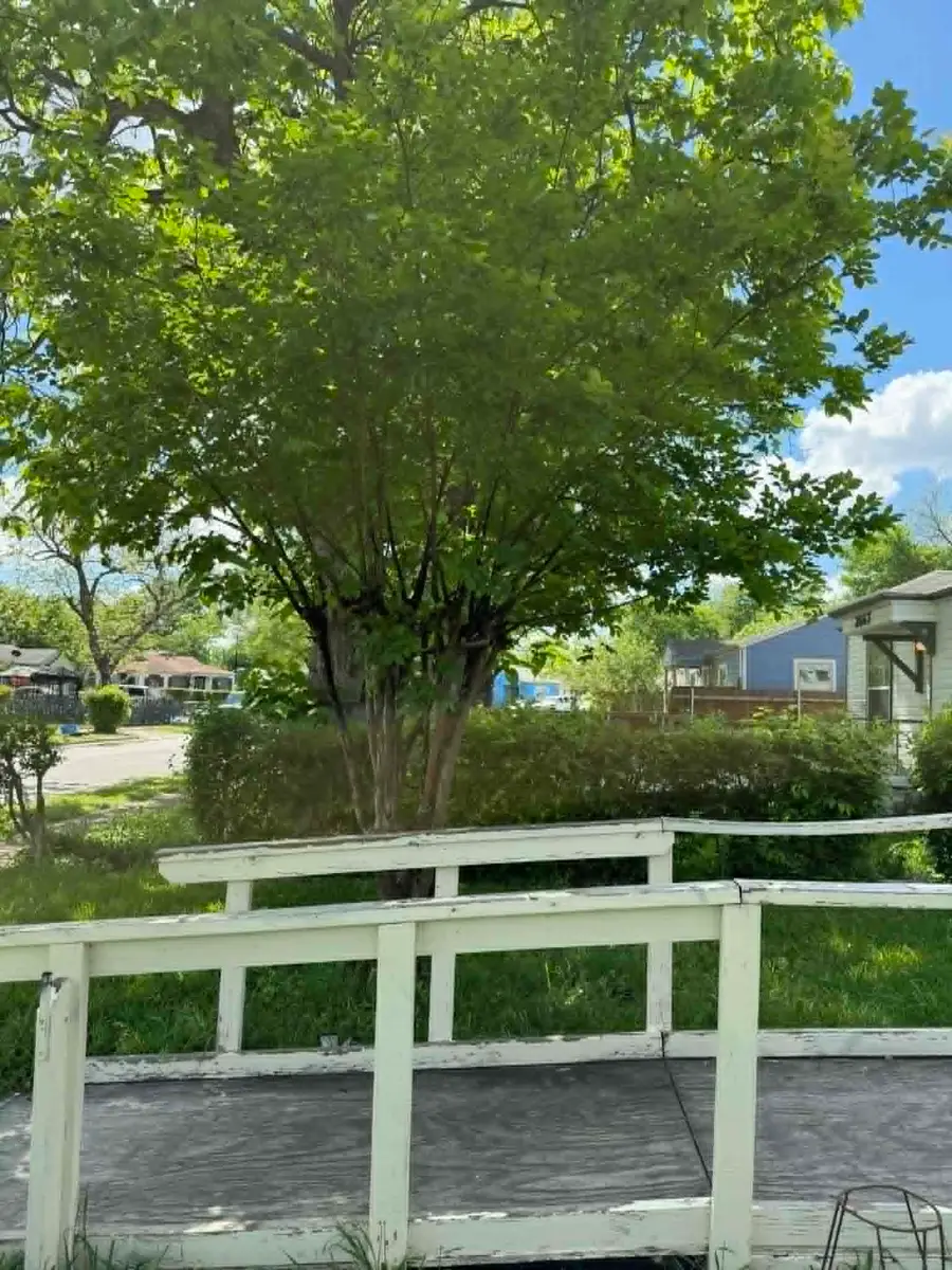 2671 Moffatt Avenue, Dallas, TX 75216 - #2